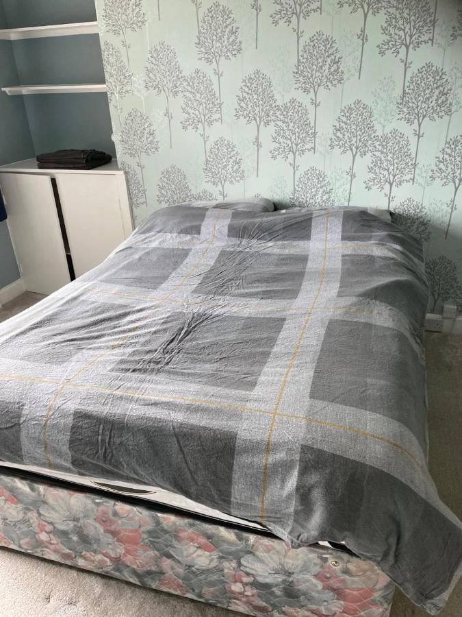 5 Bed House, 32 Tutbury Avenue, Cannon Park, Coventry, Cv4 7Bj别墅 外观 照片