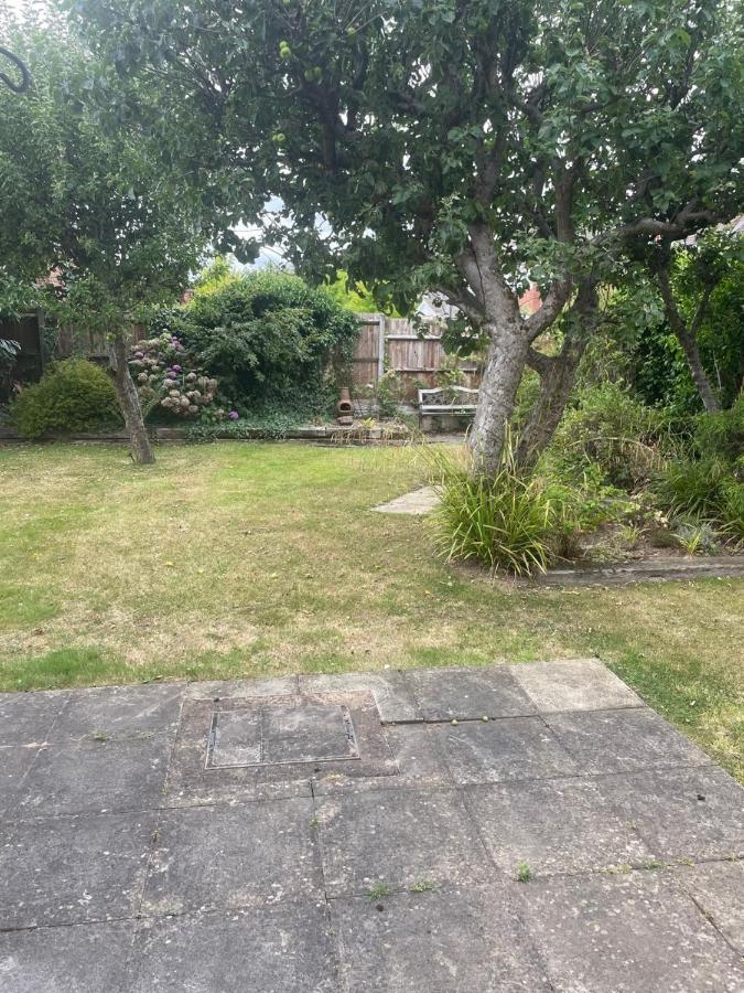 5 Bed House, 32 Tutbury Avenue, Cannon Park, Coventry, Cv4 7Bj别墅 外观 照片